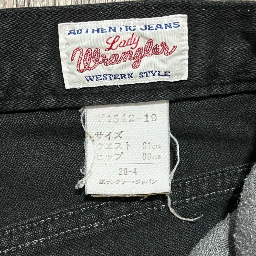 Vintage Lady Wrangler Black High Waisted Jeans 28/4 Straight Leg Western USA - Picture 11 of 15